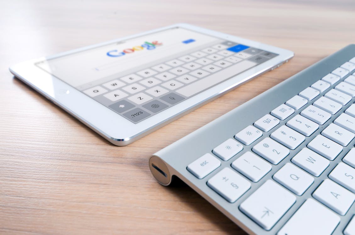 Web Tasarımında Son Trendler: 2023 Yılına Damga Vuran Tasarım Yaklaşımları